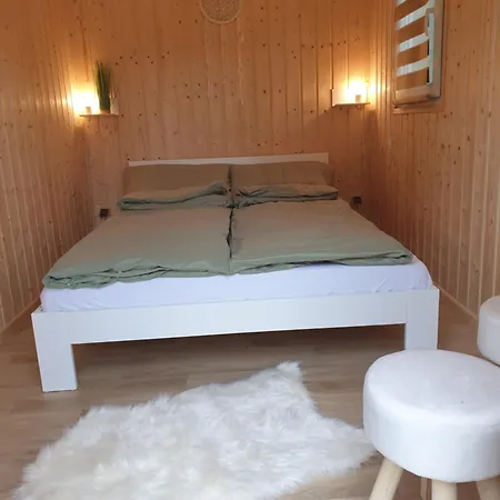 Tinyhaeuser Zum Heiratsmarkt 15328 Apartmán